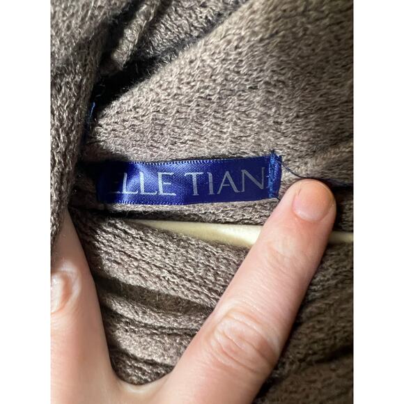 Elle Tian Brown Cowl Neck Poncho Sweater Sz One Size - Picture 4 of 4